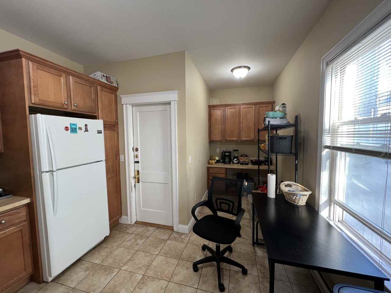 223 Holland St #1 - Photo 4 of 12