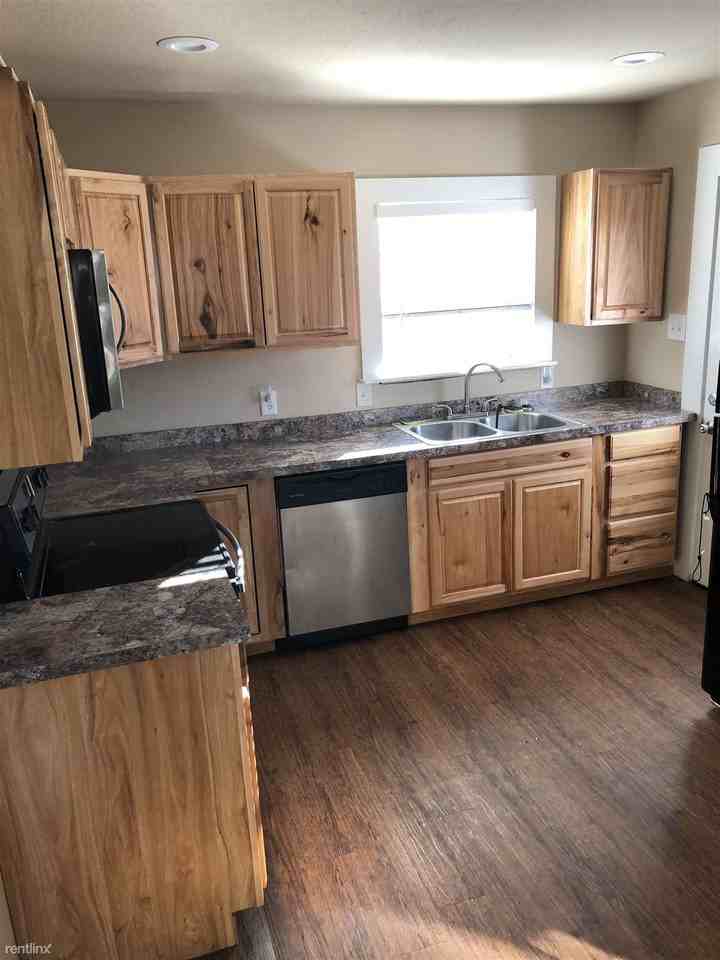 118 Owens Ln - Photo 3 of 11