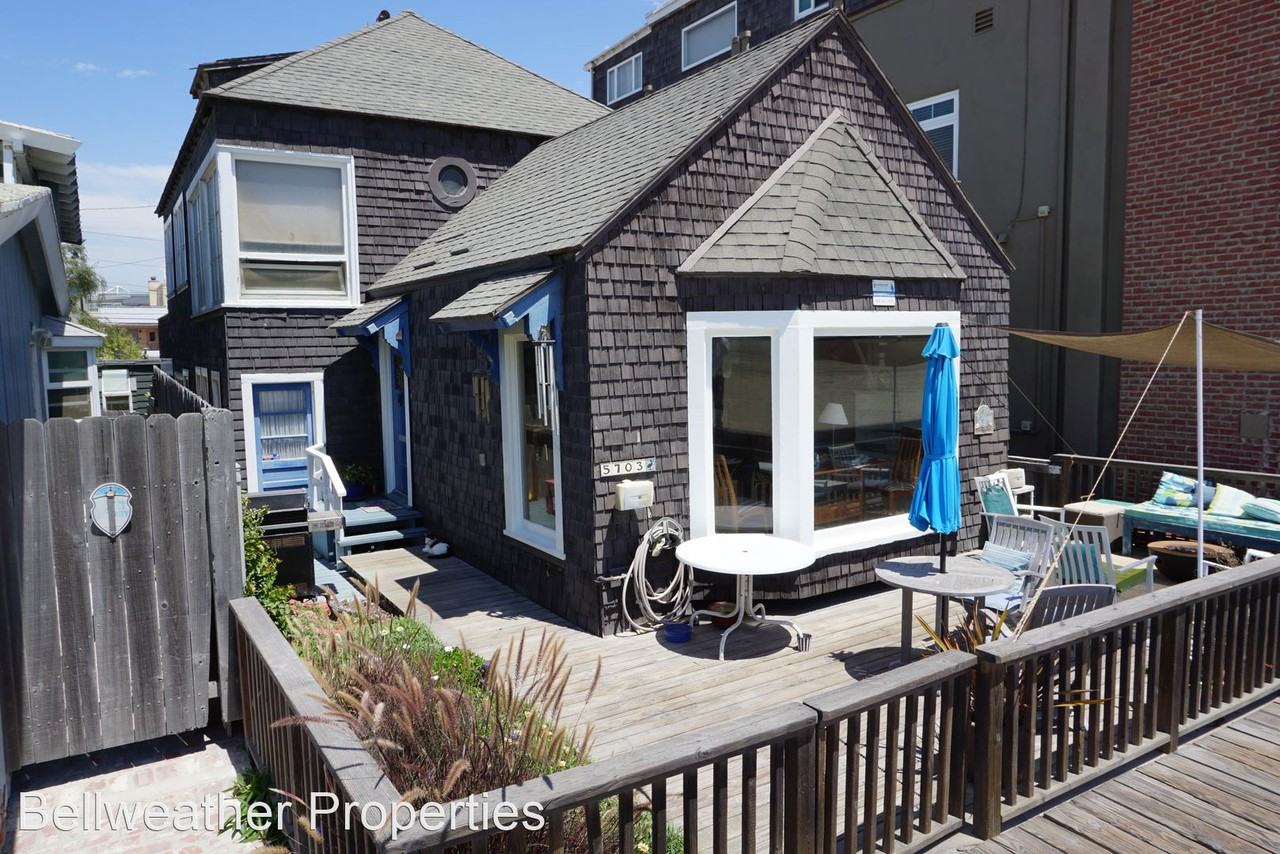 5703 E Seaside Walk - Photo 3 of 15