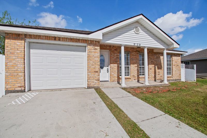 9109 S Chante Ct - Photo 2 of 28