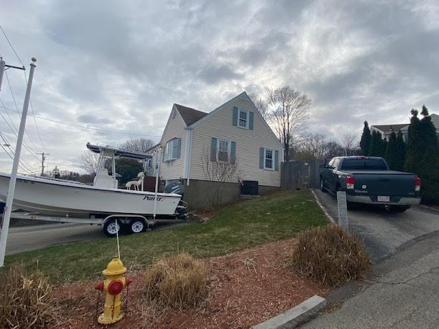 378 Neck St - Photo 2 of 28