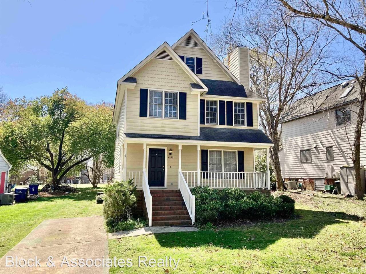 4932 Harbour Towne Dr - Photo 2 of 21