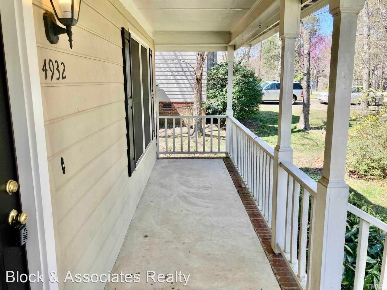 4932 Harbour Towne Dr - Photo 3 of 21