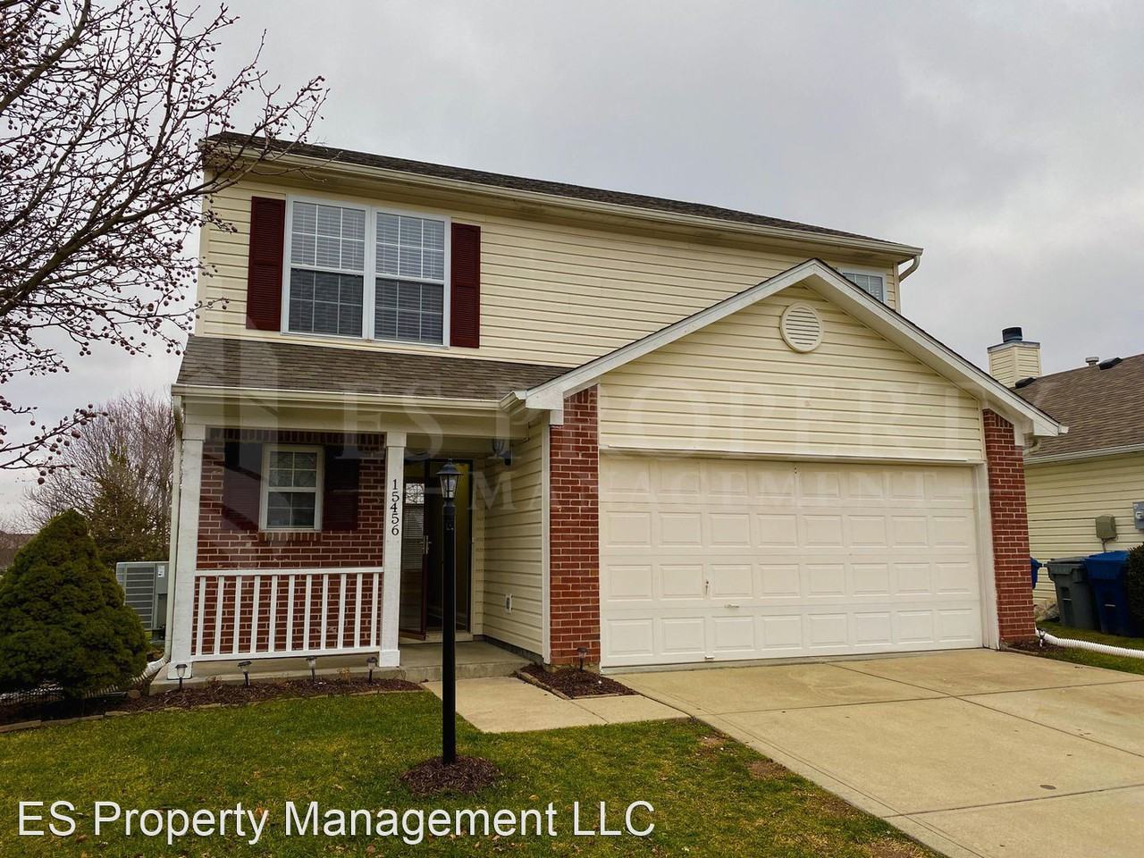 15456 Wandering Way - Photo 2 of 47