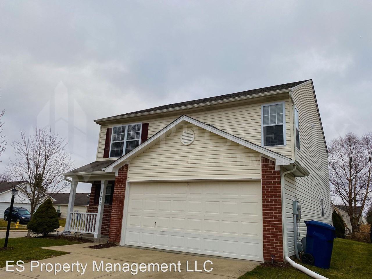 15456 Wandering Way - Photo 3 of 47
