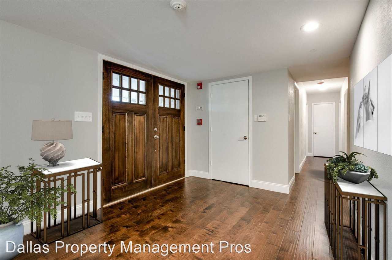 8717 Clover Meadow Dr - Photo 3 of 27