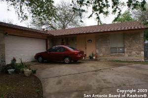 7107 Larksong St - Photo 2 of 4