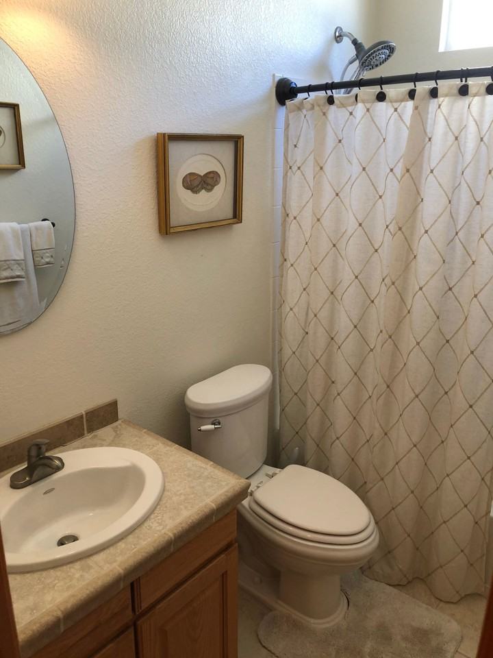 2645 S Troy Ct - Photo 3 of 17