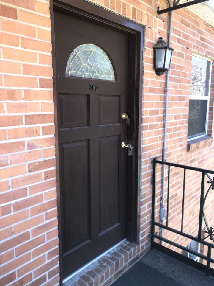 390 W Roosevelt St - Photo 2 of 6