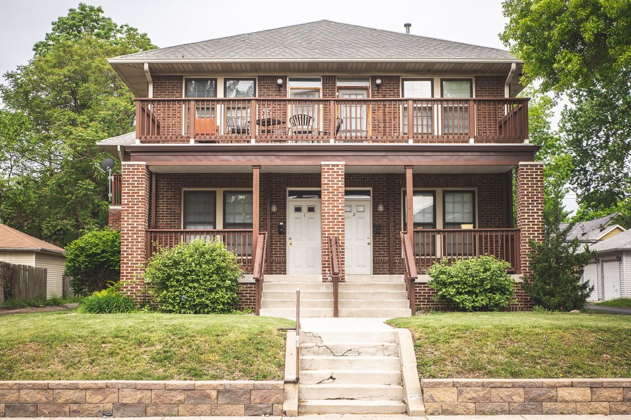 3836 Central Ave - Photo 2 of 3