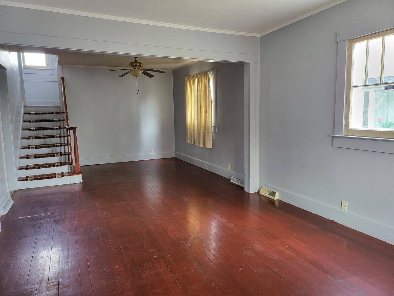 1376 W Decatur St - Photo 3 of 12