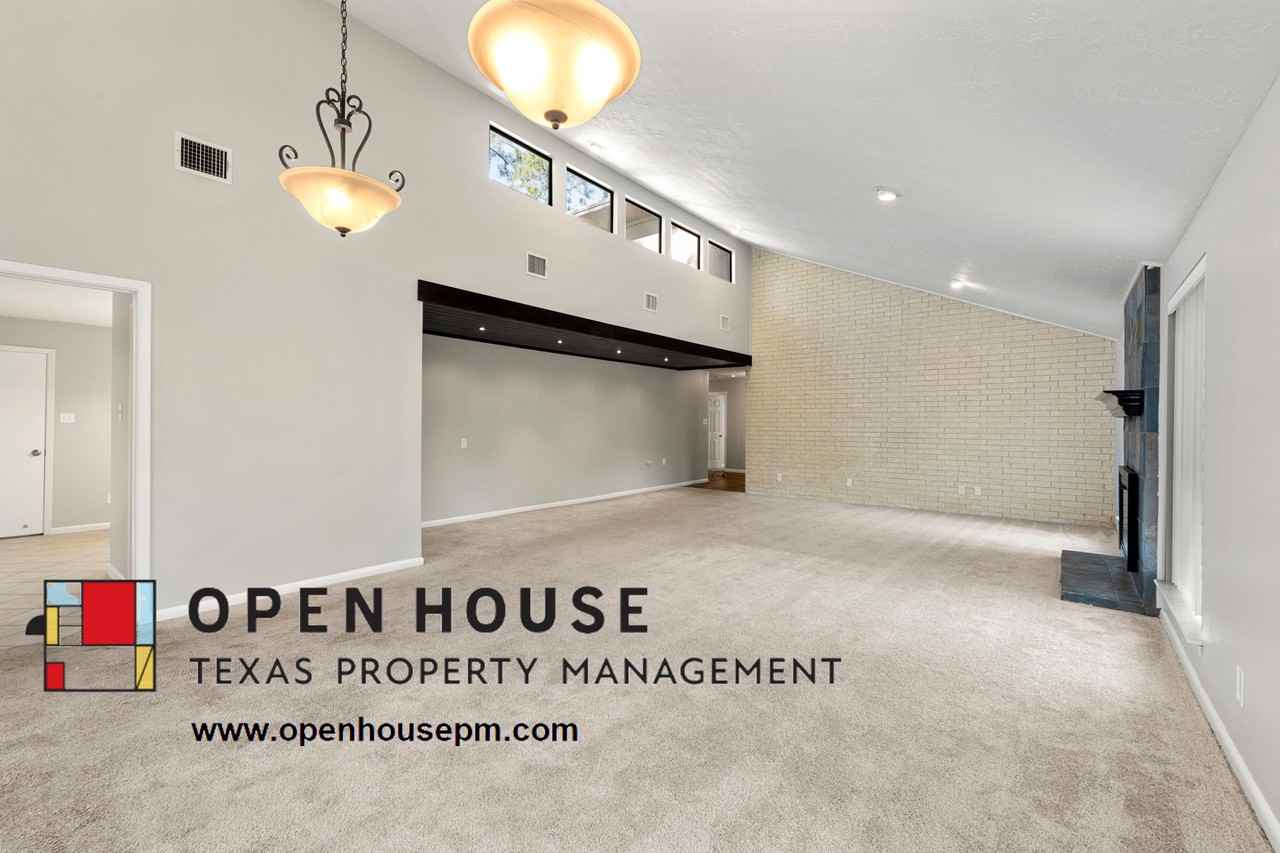 11519 Primwood Dr - Photo 3 of 17