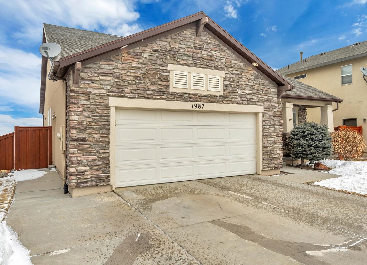 1987 E Aspen Grove Ct #1 - Photo 2 of 37