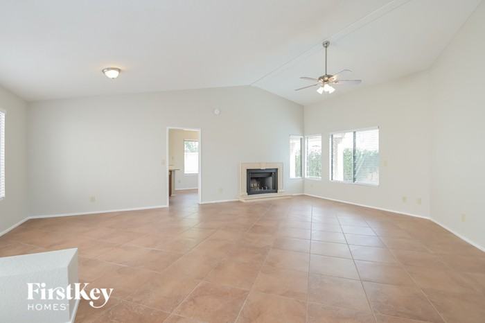 3240 N Hill Farm Dr - Photo 2 of 15