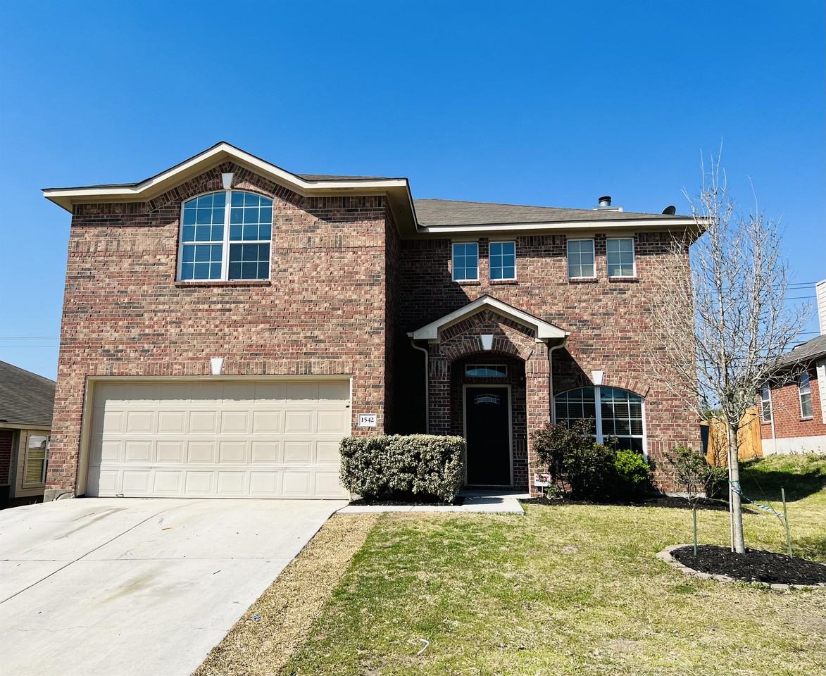1542 Haynie Bnd #1 - Photo 2 of 33