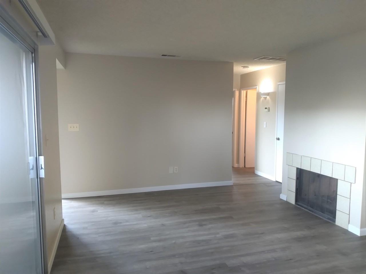 4504 N Valentine Ave #181 - Photo 6 of 23