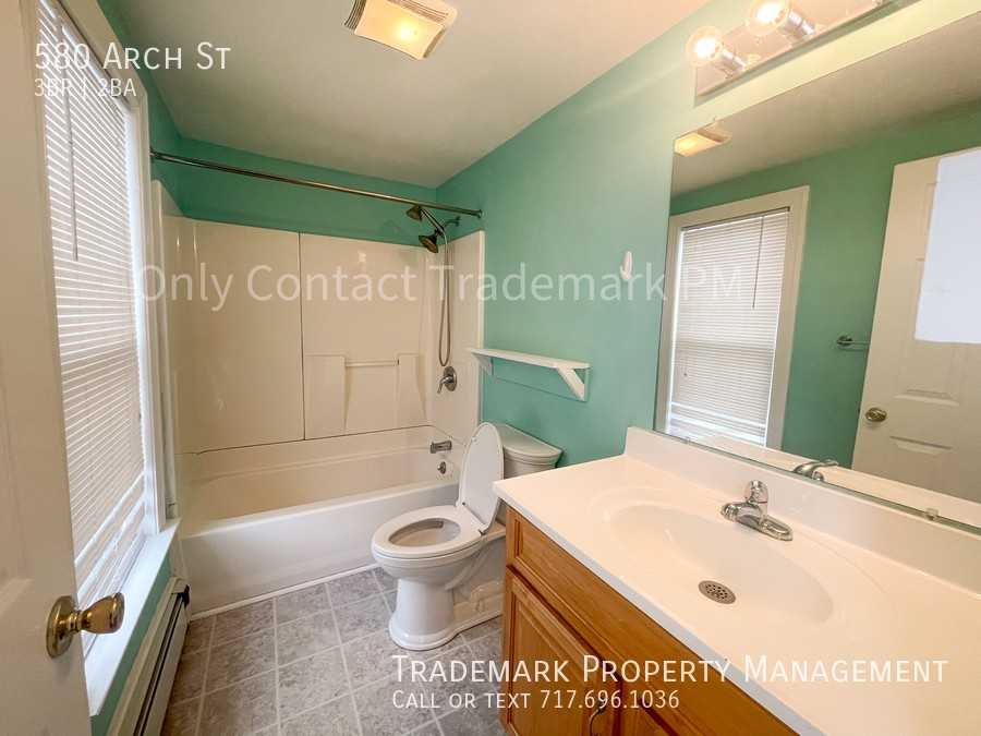 580 Arch St - Photo 3 of 19