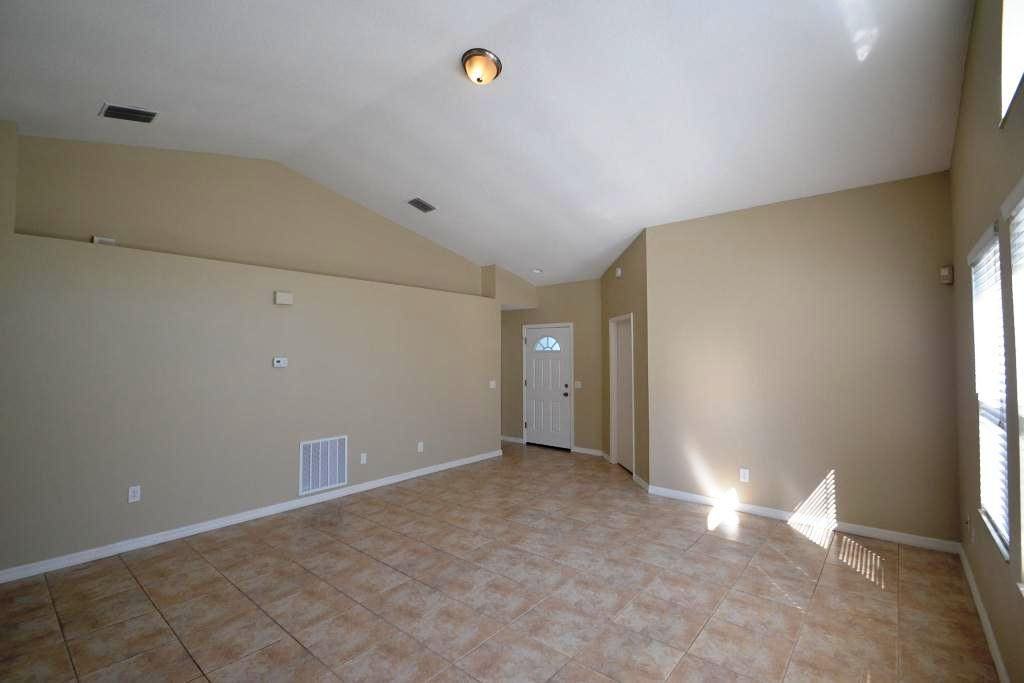 1197 Crispwood Ct - Photo 2 of 8