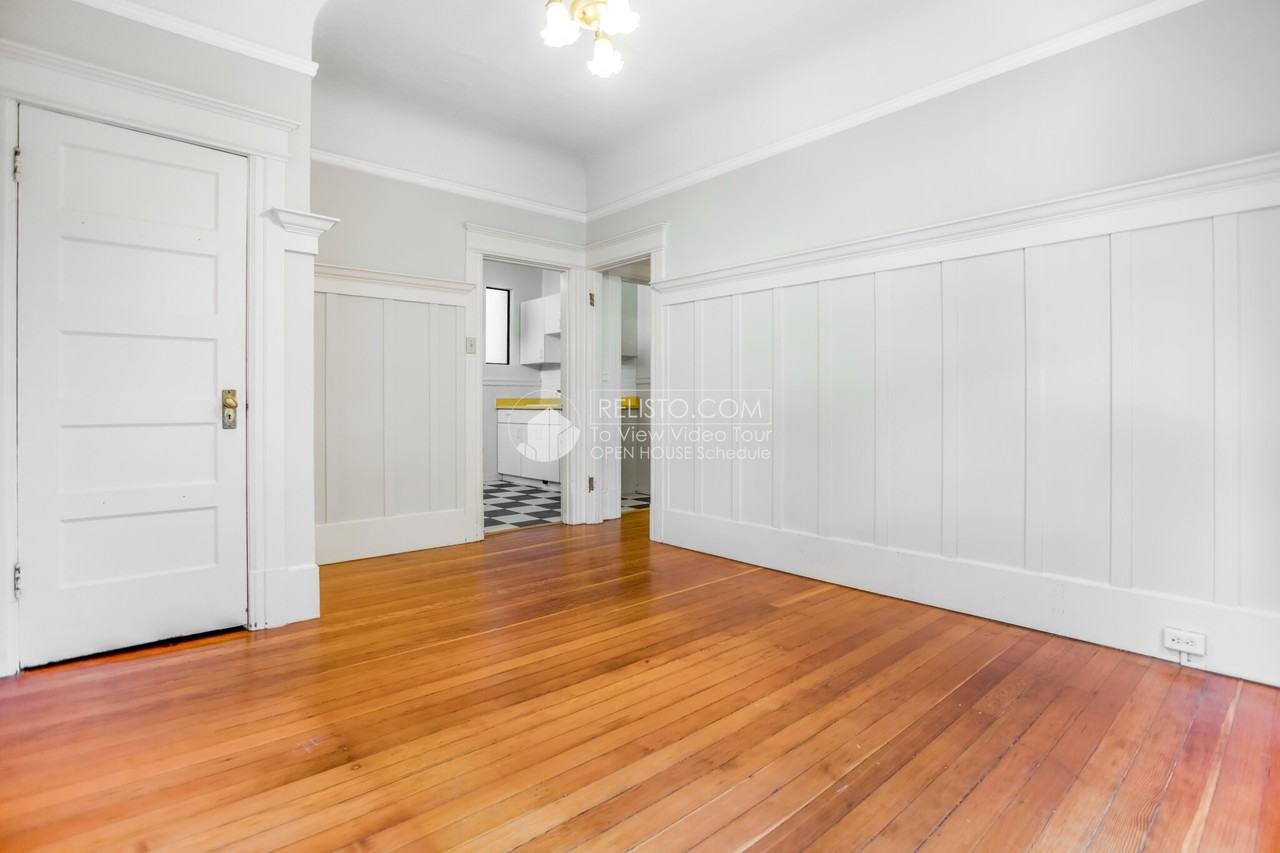 743 Diamond St - Photo 2 of 37