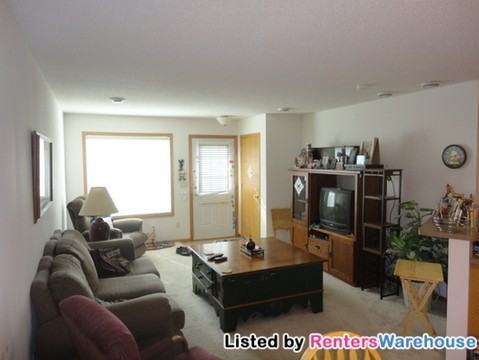 10079 179th Ave NW - Photo 3 of 10
