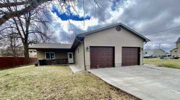 featured image of 217 E Front St #B