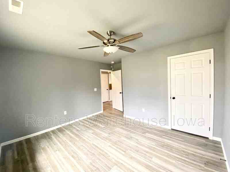 217 E Front St #B - Photo 7 of 18