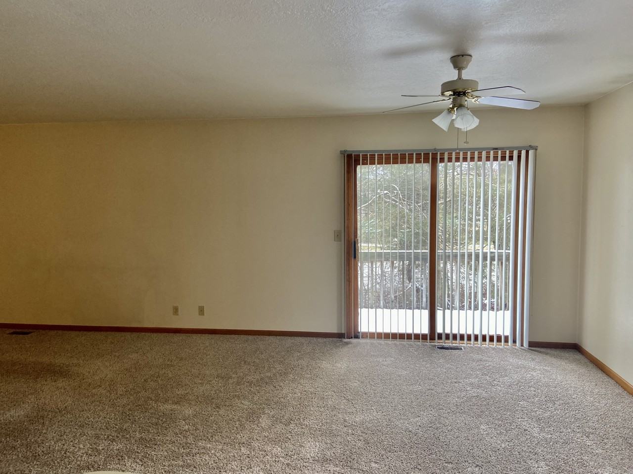 2702 Kragspough Court - Photo 3 of 8