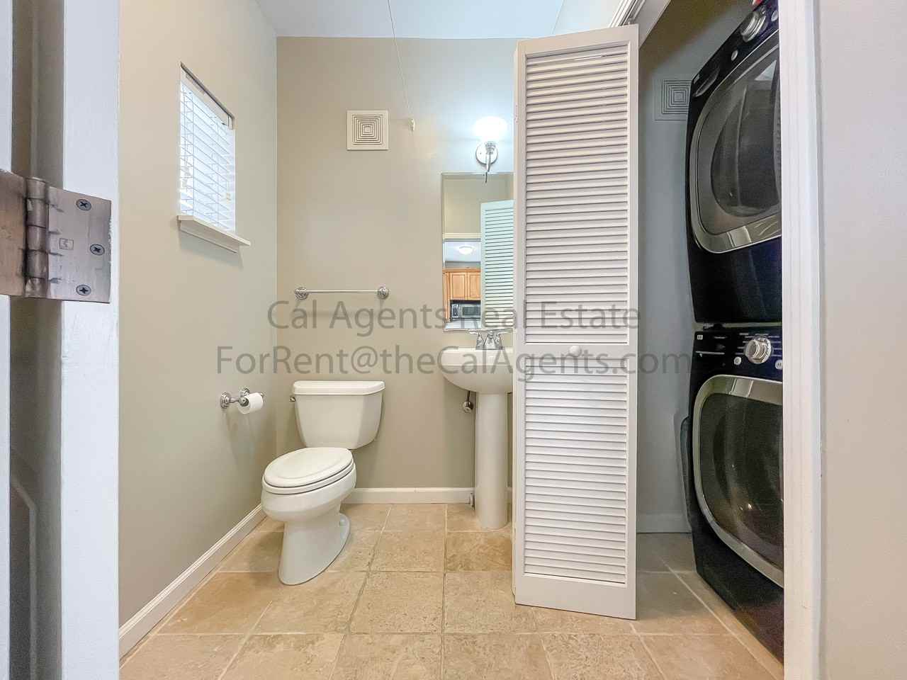 909 Adams St - Photo 5 of 22