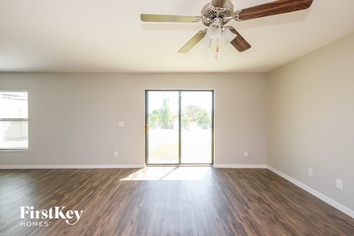 2482 Caspian Dr - Photo 3 of 15