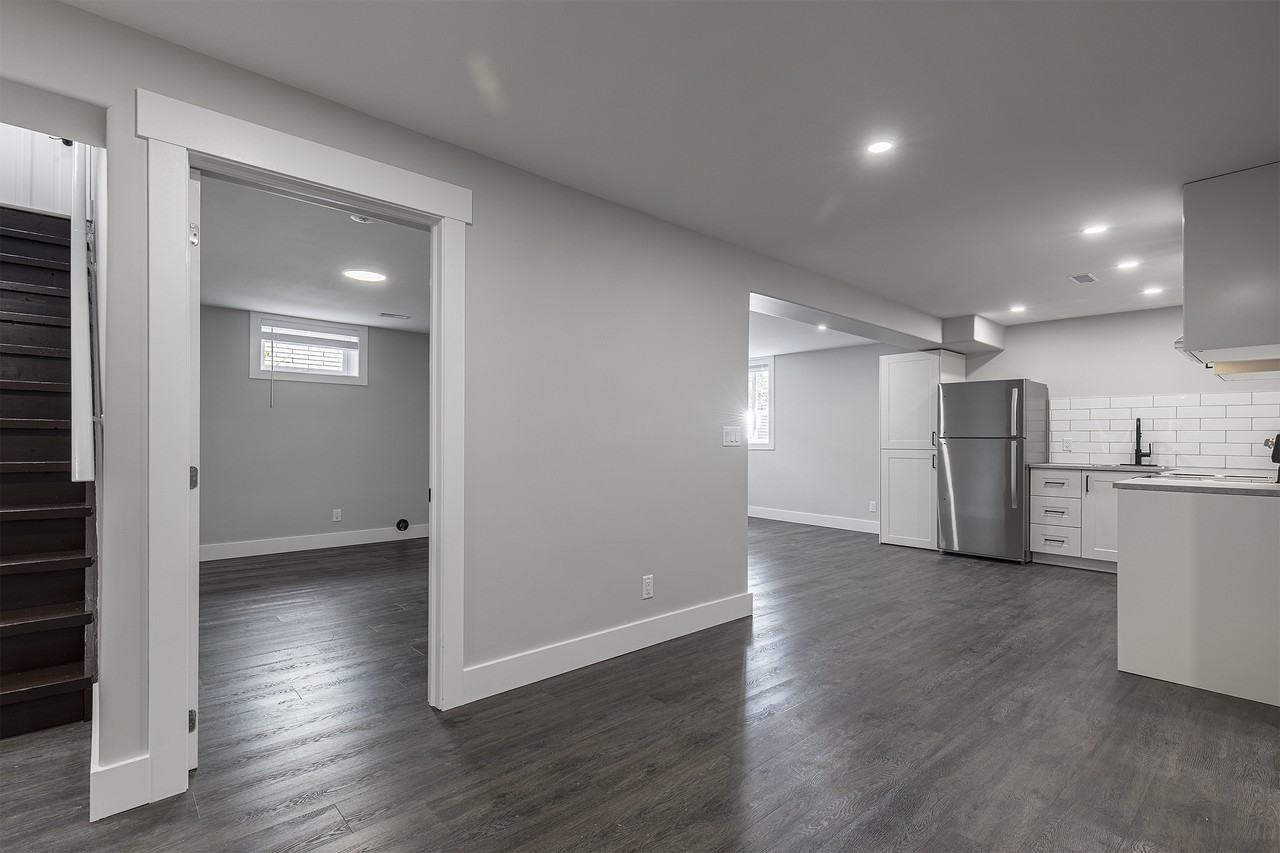 6 Ross Street #2 - Photo 2 of 25