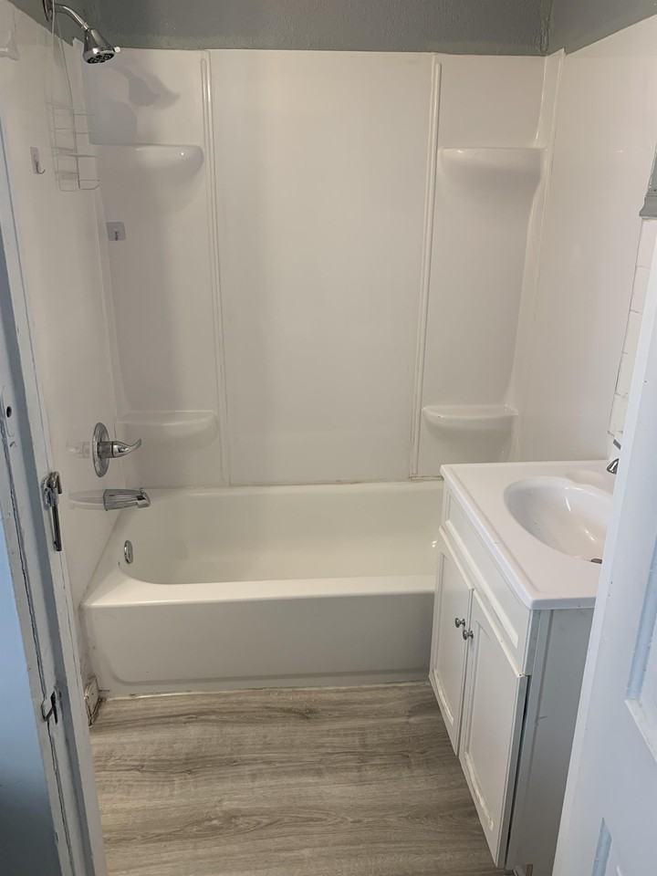 394 Nevada Street - 395 1/2 #394-1-2 - Photo 3 of 13