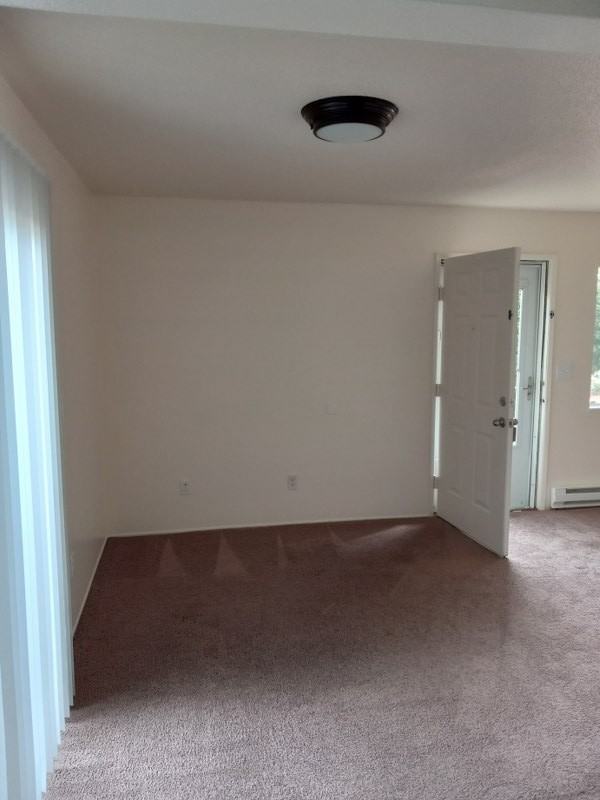 2737 Se 162nd Ave #11 - Photo 2 of 8