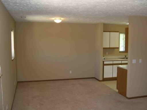 115 E Westplains Rd - Photo 2 of 3