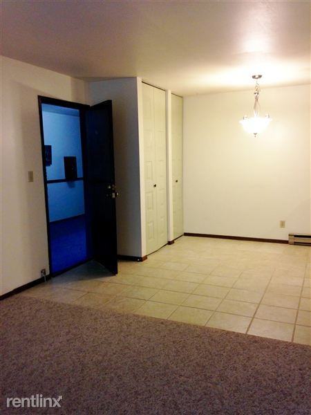 Grafton Apartments - Photo 3 of 11