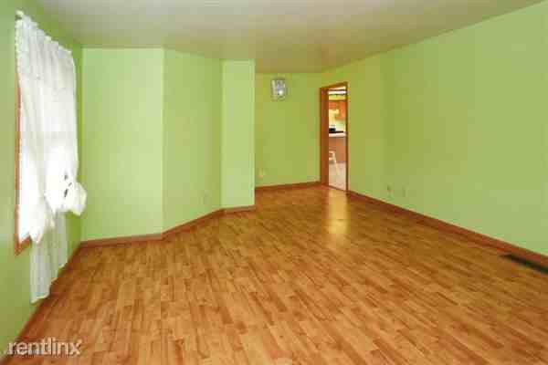 13700 Stone Jug Rd - Photo 2 of 32