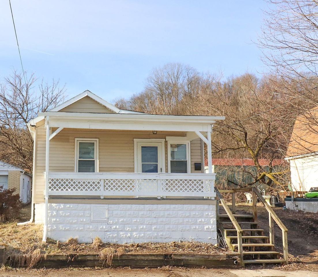 1418 Pacific Ave - Photo 2 of 28