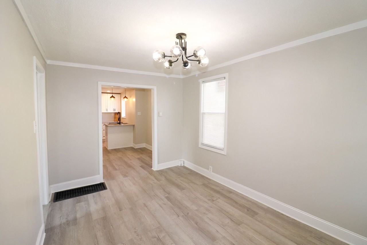 1418 Pacific Ave - Photo 3 of 28