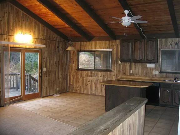 1166 Rimrock Dr - Photo 3 of 8