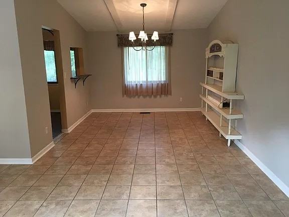 302 Fairmeade Rd - Photo 2 of 5