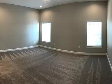 4700 Randolph Rd - Photo 3 of 10