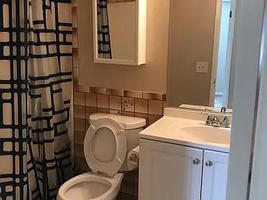 45056 Logue Ct - Photo 3 of 7