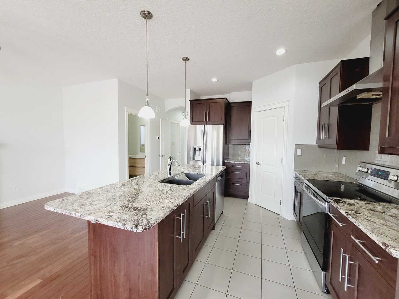 13015 164 Ave Nw - Photo 3 of 19