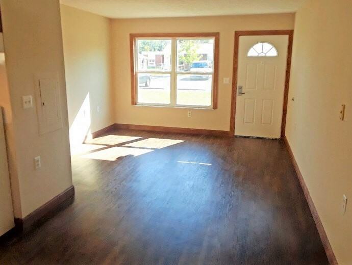 750 East Ohio Street - Photo 3 of 4