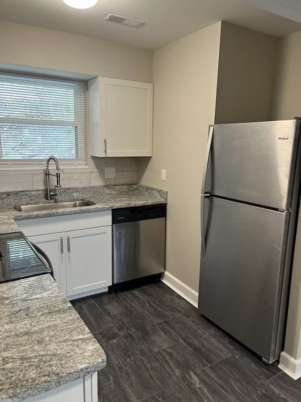 1038 Amsterdam Rd #1038 - Photo 2 of 13