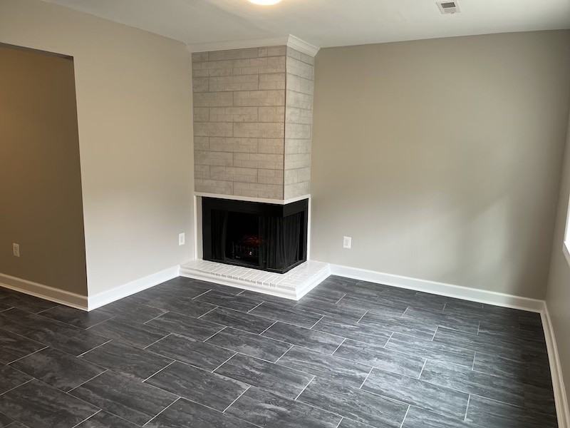 1038 Amsterdam Rd #1038 - Photo 3 of 13