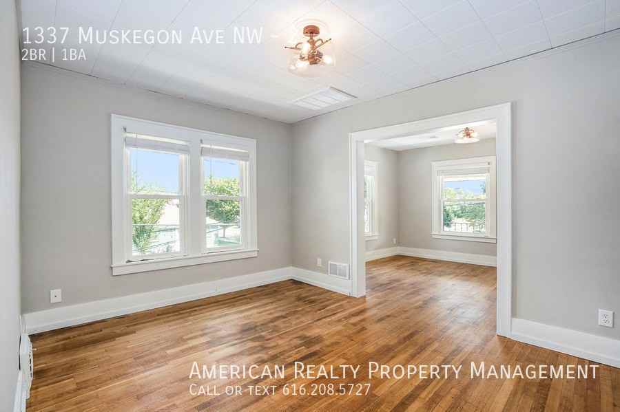 1337 Muskegon Ave Nw #2 - Photo 7 of 16