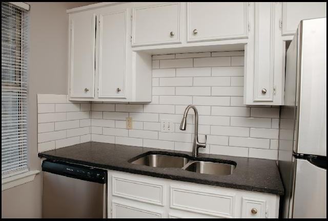 715 S Valentine St #A - Photo 7 of 8