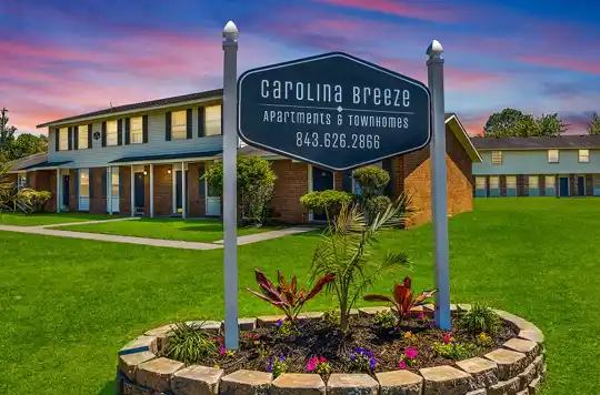 Carolina Breeze Apartments & Townhomes 1 of 4
