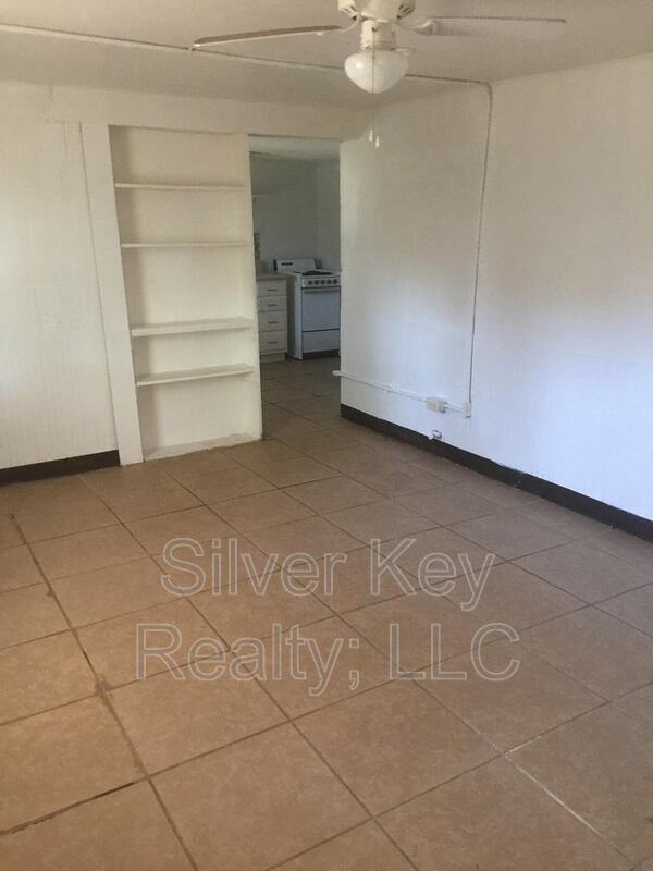 107 Forrest Ave #4 - Photo 2 of 7