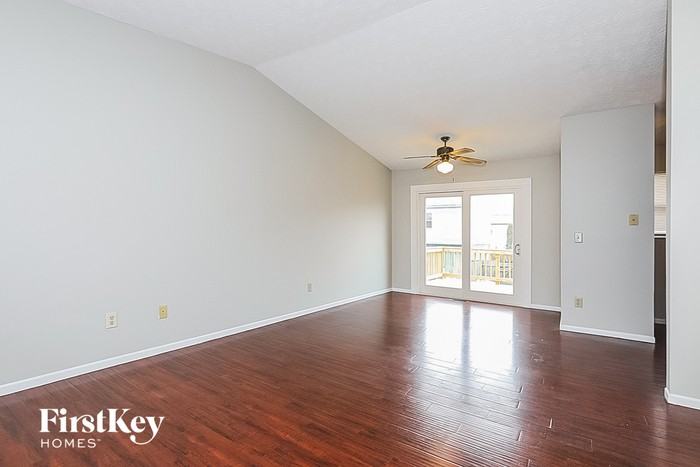 7741 Flynnway Dr #38 - Photo 3 of 14